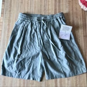 100% Silk Shorts Sage Green